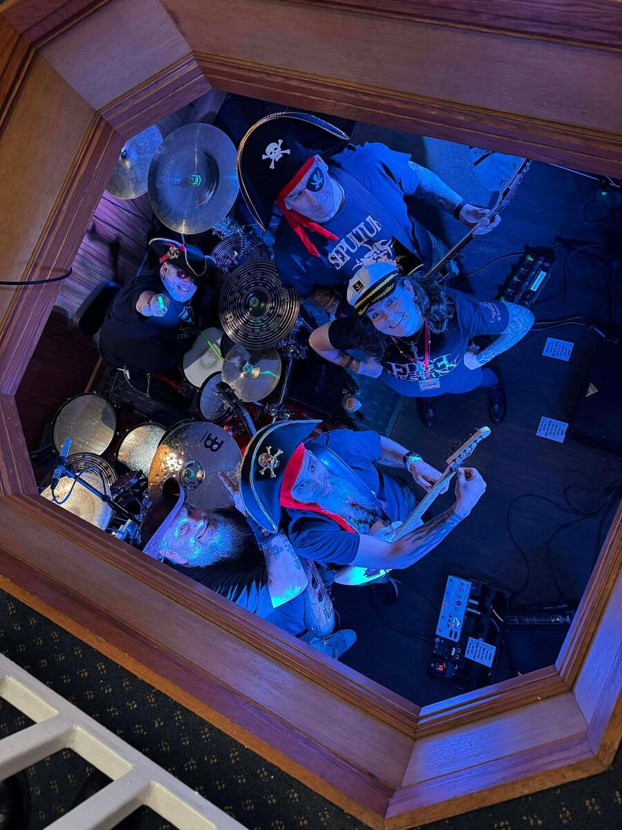 Dave Cilluffo performing