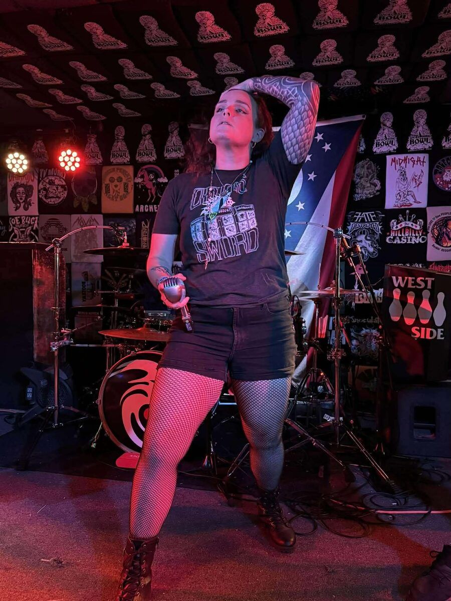 Erica Lynn performing